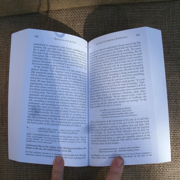 Bhagavad Gita As It Is Paperback 2nd Edition - Picture 13 of 15